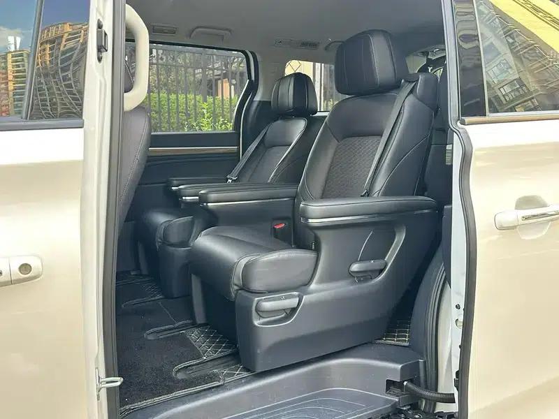 Trumpchi M8 2021 Facelift, Elite Series 390T Luxury Edition — миниатюра 9