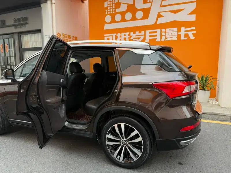 Trumpchi GS4 2016 235T Manual Deluxe Edition — миниатюра 12