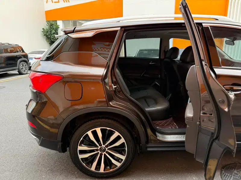 Trumpchi GS4 2016 235T Manual Deluxe Edition — миниатюра 8