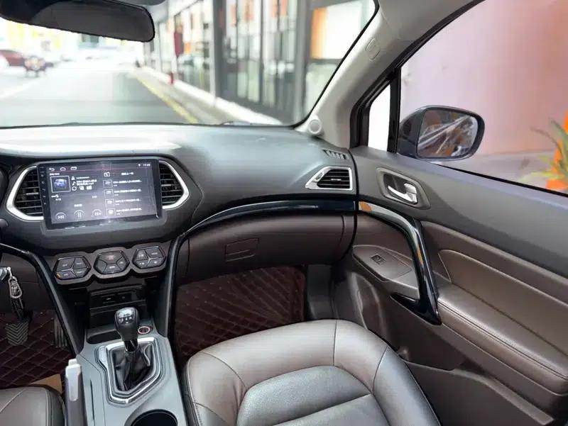 Trumpchi GS4 2016 235T Manual Deluxe Edition — миниатюра 9
