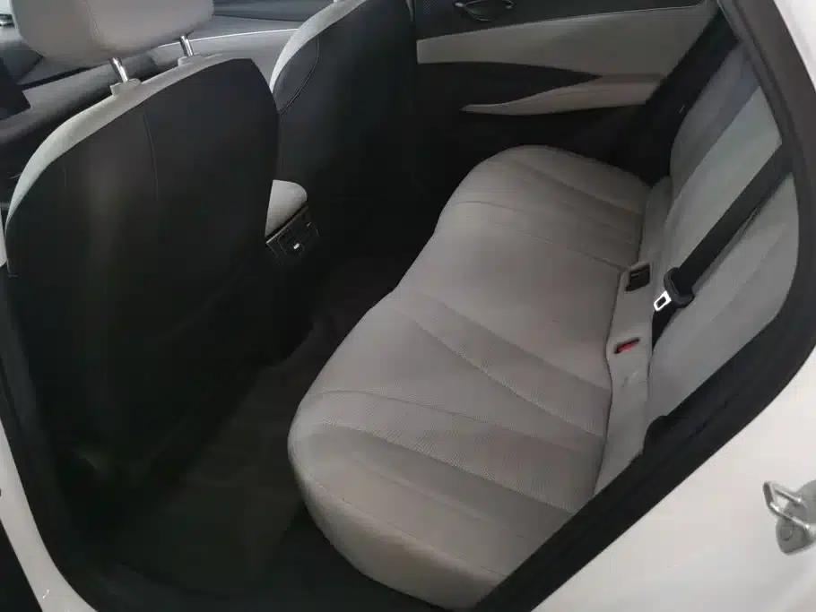 Seal 06 DM-i Touring Edition 2025 DM-i 80KM Premium — миниатюра 11