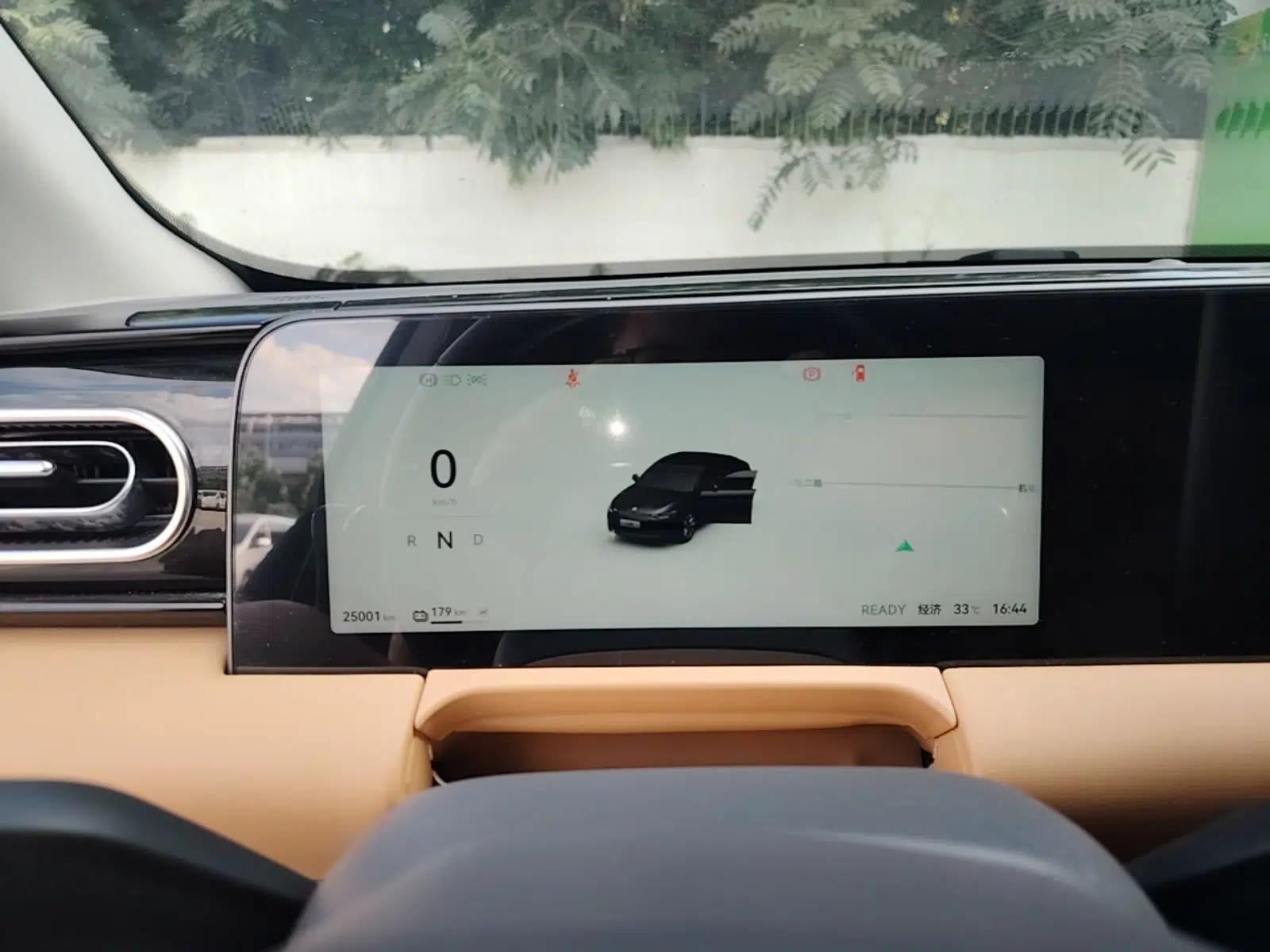 Leapmotor C01 2024 Pure Electric 525 Smart Drive Edition — миниатюра 14
