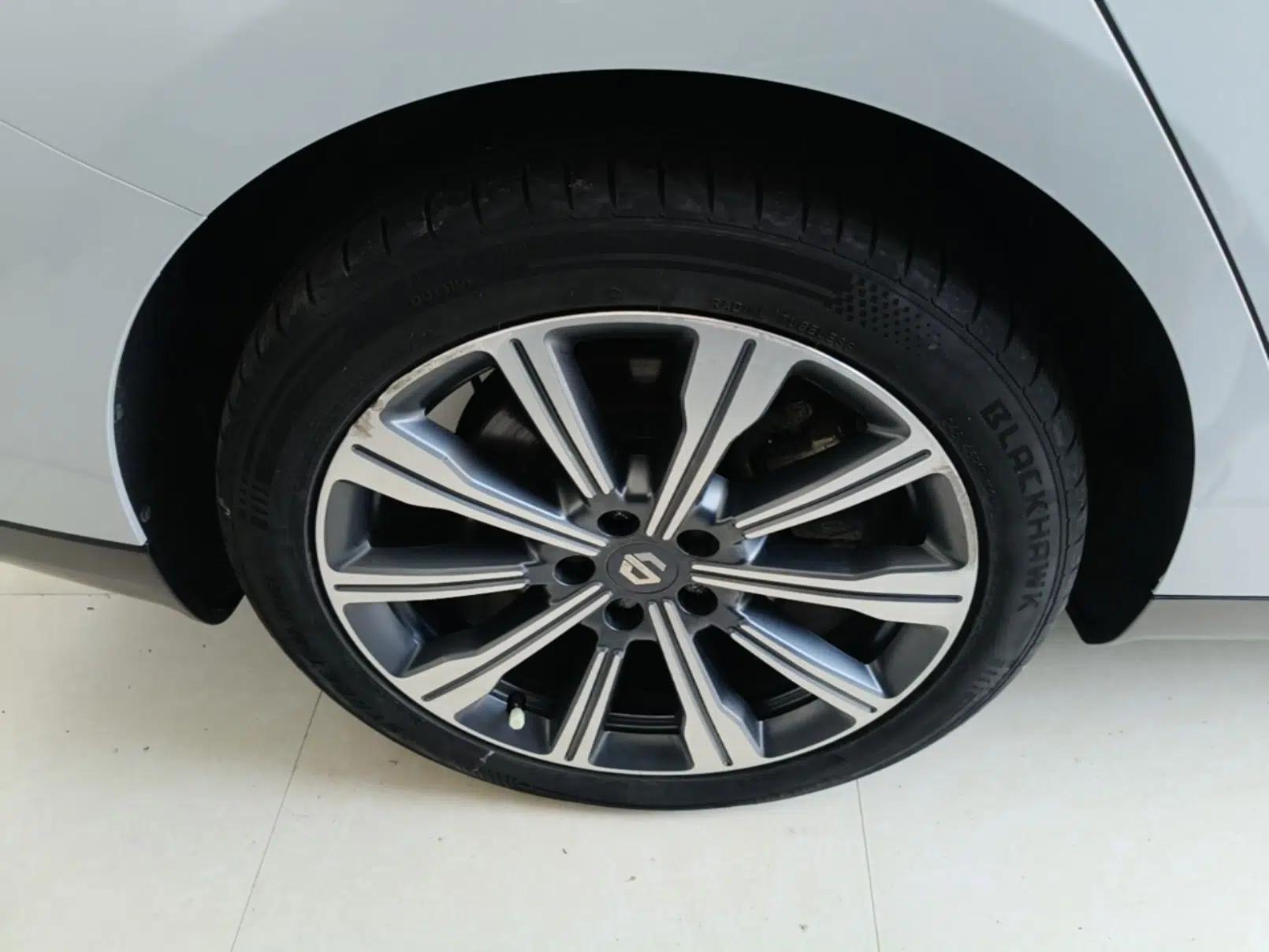 Leapmotor C01 2023 Extended-Range 316 Comfort Edition — миниатюра 11