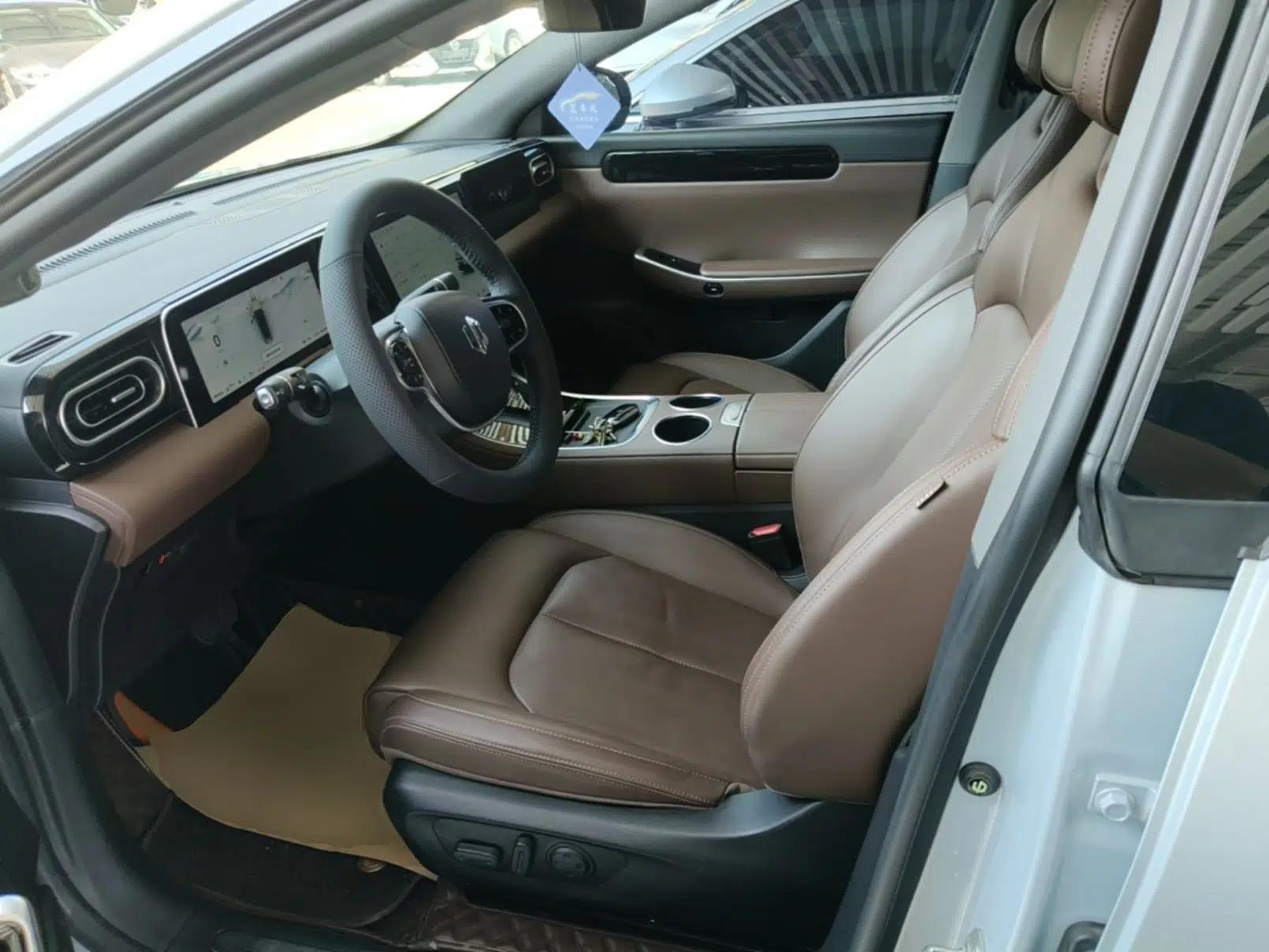 Leapmotor C01 2023 Extended-Range 316 Comfort Edition — миниатюра 22