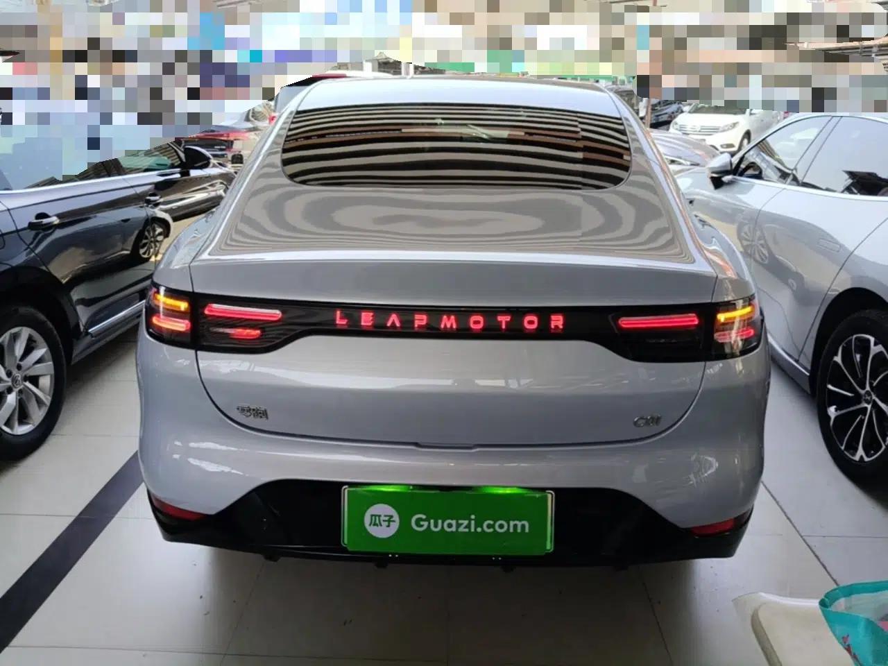 Leapmotor C01 2023 Extended-Range 316 Comfort Edition — миниатюра 5