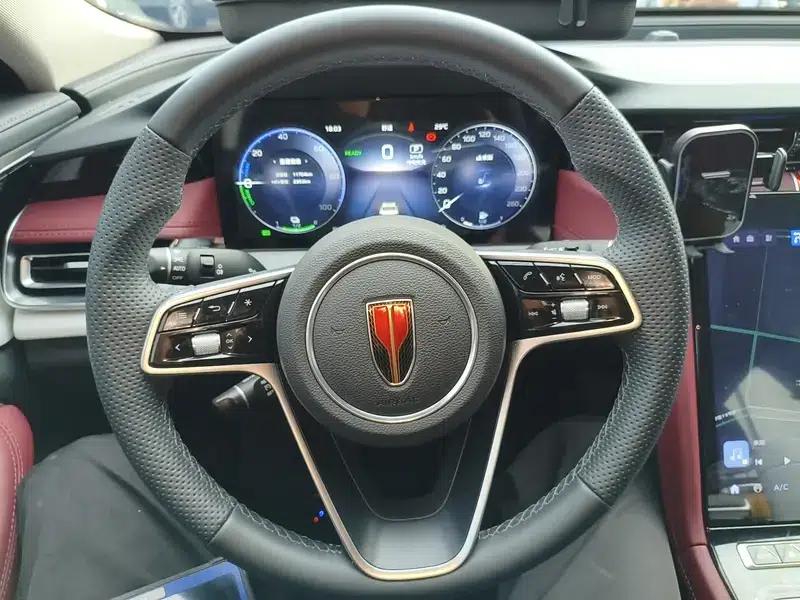 Hongqi H5 PHEV 2025 130 Super Hybrid Edition — миниатюра 11