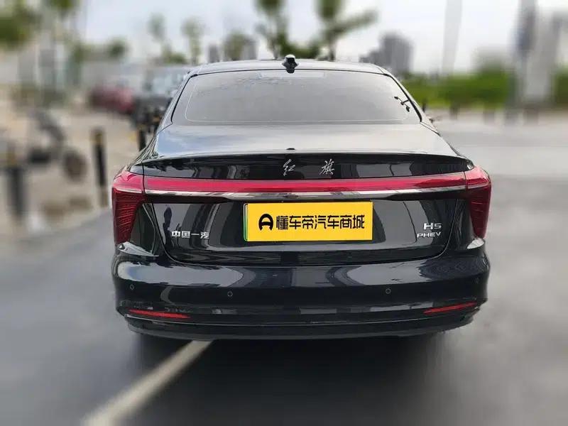 Hongqi H5 PHEV 2025 130 Super Hybrid Edition — миниатюра 5