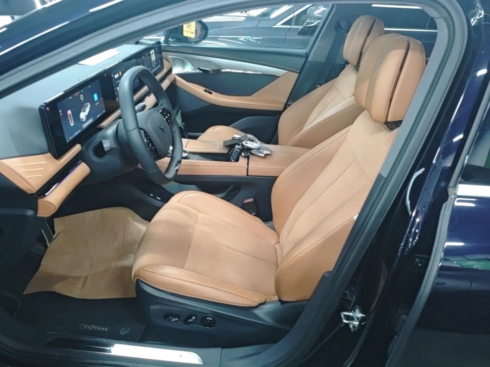 VOYAH PASSION 2024 PHEV Four-Wheel Drive Ultra-Long Range Flagship Model — миниатюра 22