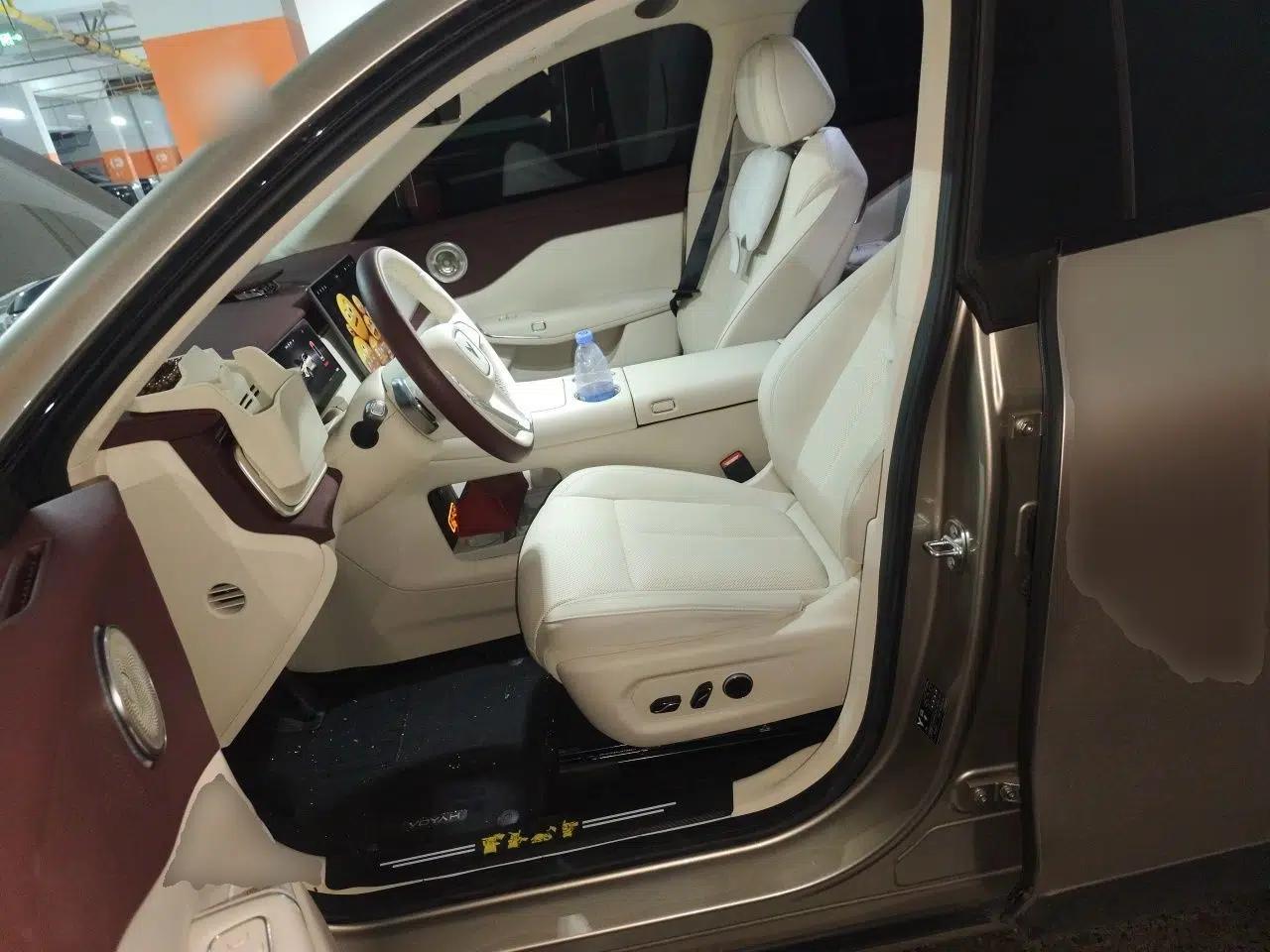 VOYAH COURAGE 2025 Model Four-Wheel-Drive Qiankun Edition — миниатюра 15