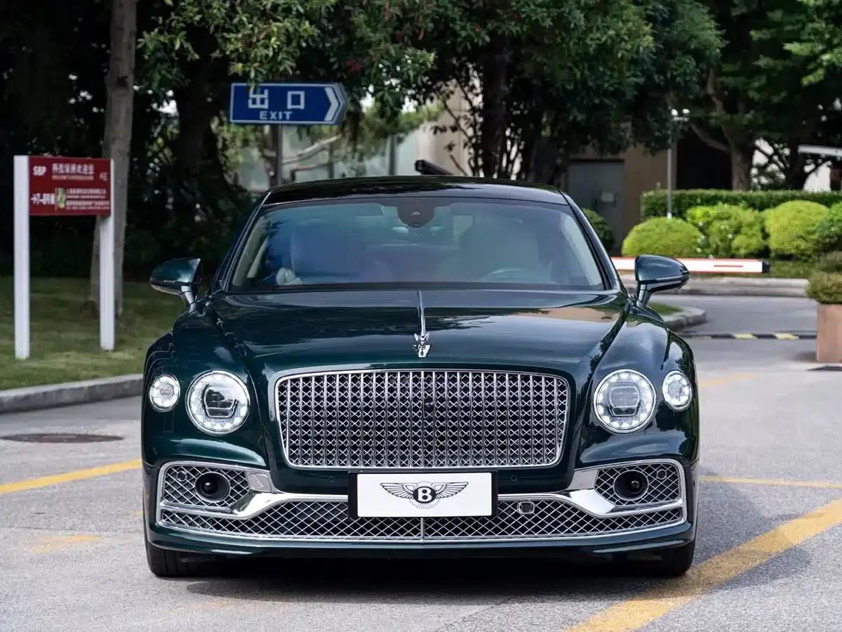 2024 Flying Spur Plug-in Hybrid 2.9T V6 Hybrid — миниатюра 2