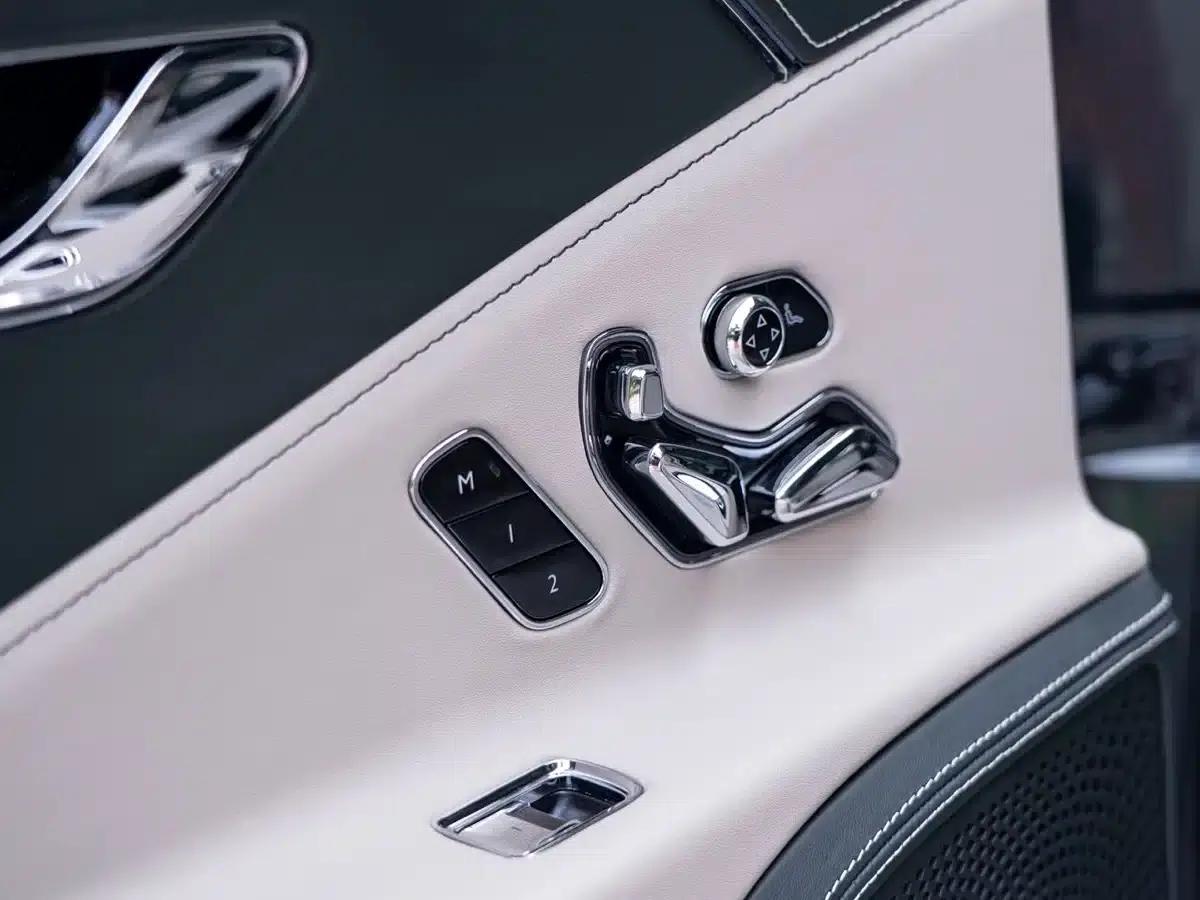 2024 Flying Spur Plug-in Hybrid 2.9T V6 Hybrid — миниатюра 17