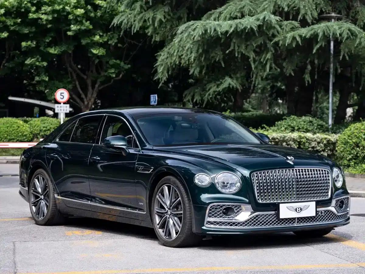 2024 Flying Spur Plug-in Hybrid 2.9T V6 Hybrid — миниатюра 3