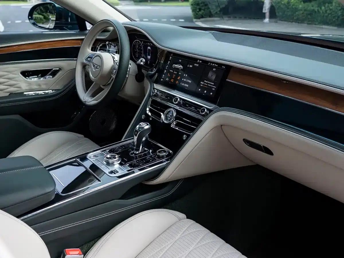 2024 Flying Spur Plug-in Hybrid 2.9T V6 Hybrid — миниатюра 22
