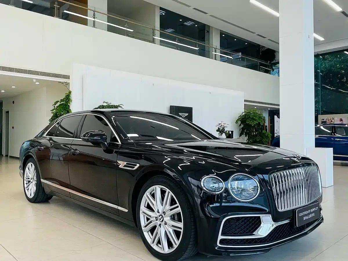 2022 Flying Spur Plug-in Hybrid 2.9T V6 — миниатюра 3