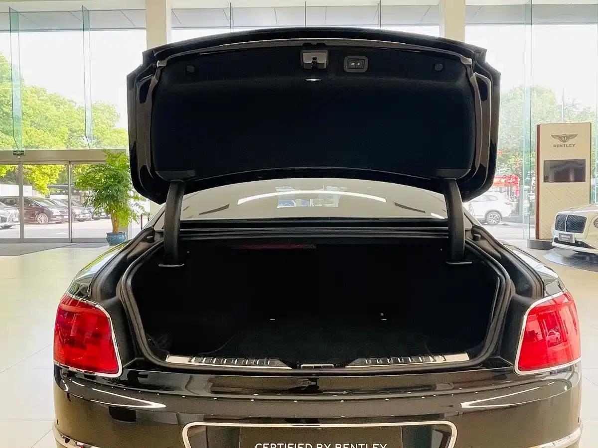 2022 Flying Spur Plug-in Hybrid 2.9T V6 — миниатюра 7