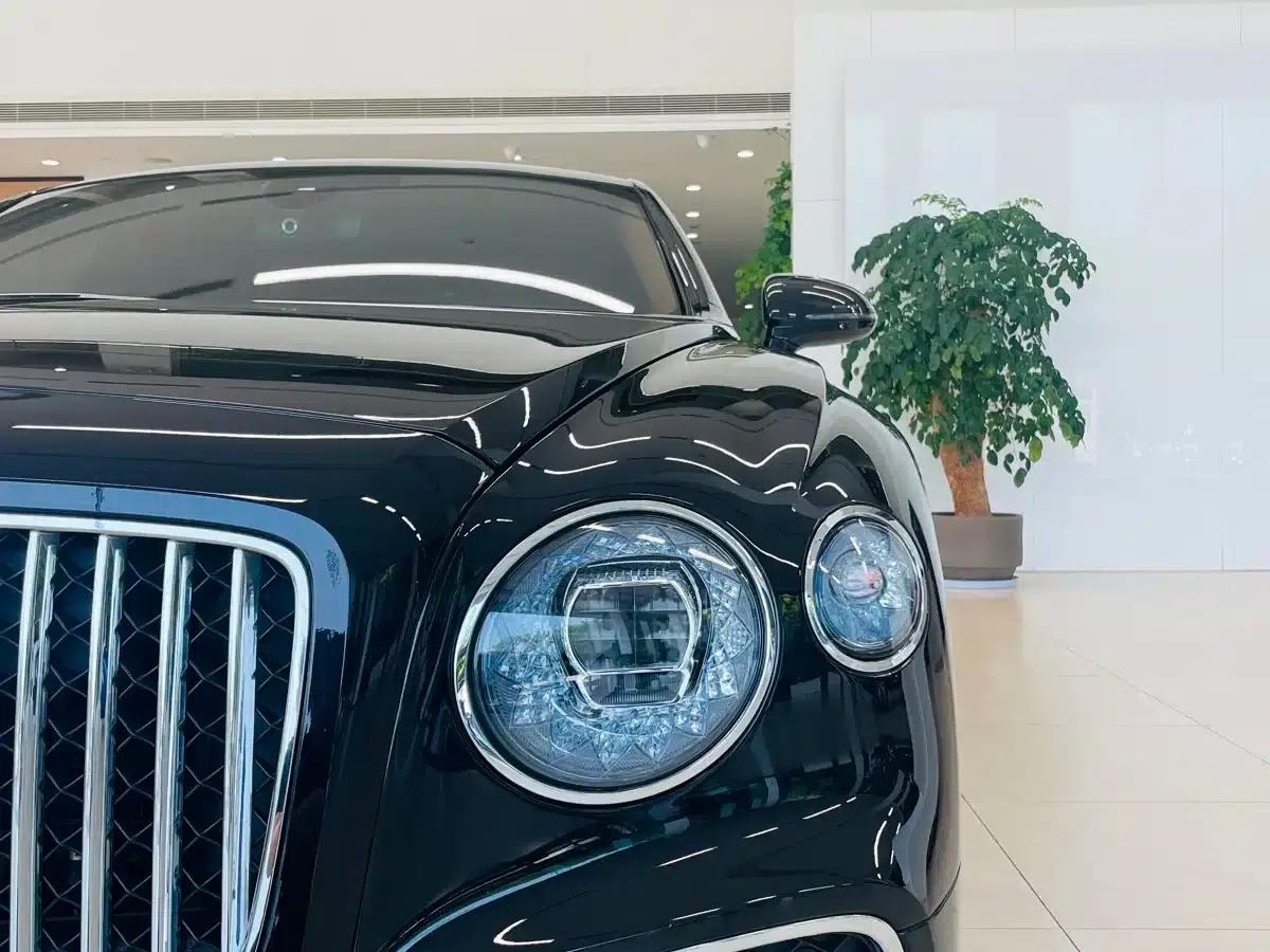 2022 Flying Spur Plug-in Hybrid 2.9T V6 — миниатюра 8