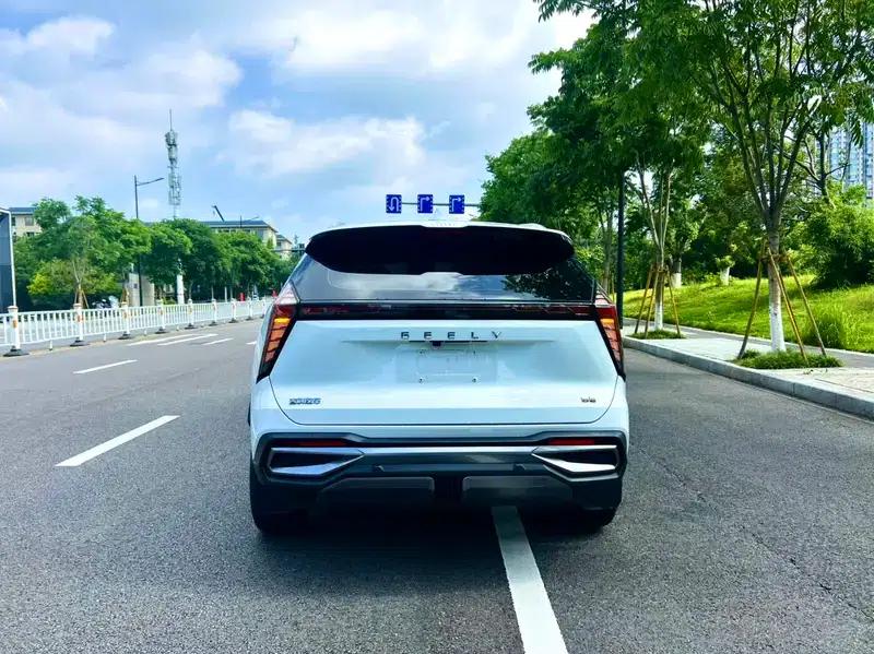 Geely Boyue L 2023 1.5TD DCT Premium Edition — миниатюра 6