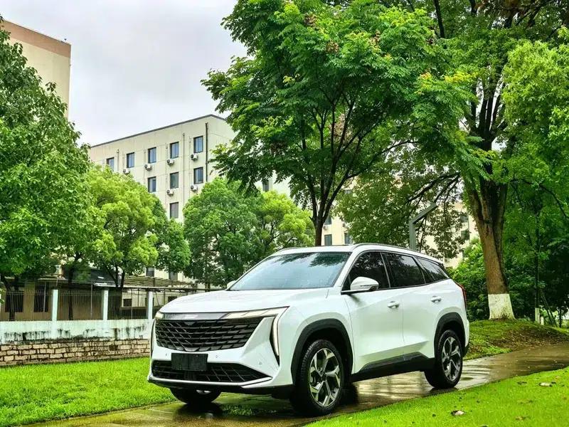 Geely Boyue L 2023 1.5TD DCT Luxury Edition — миниатюра 1