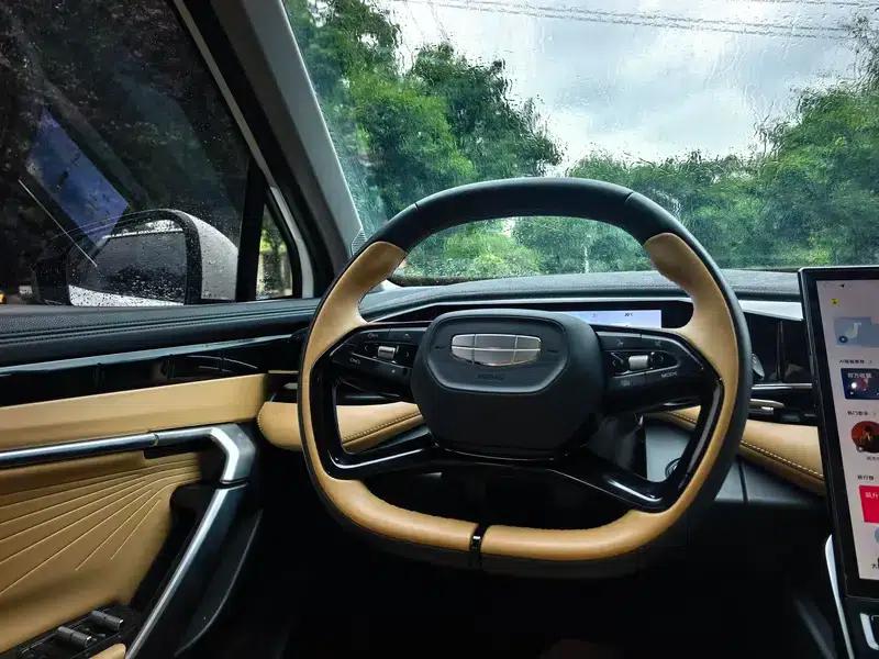 Geely Boyue L 2023 1.5TD DCT Luxury Edition — миниатюра 14