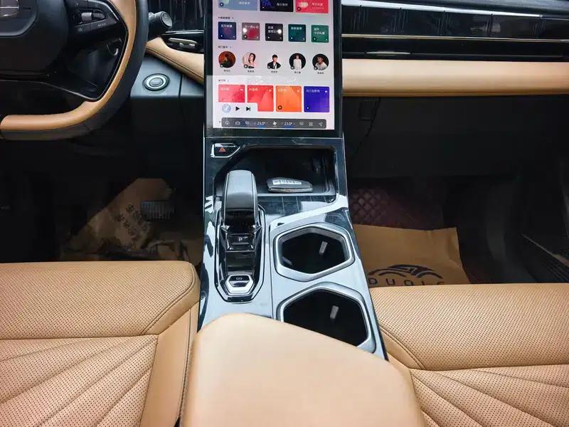 Geely Boyue L 2023 1.5TD DCT Luxury Edition — миниатюра 15