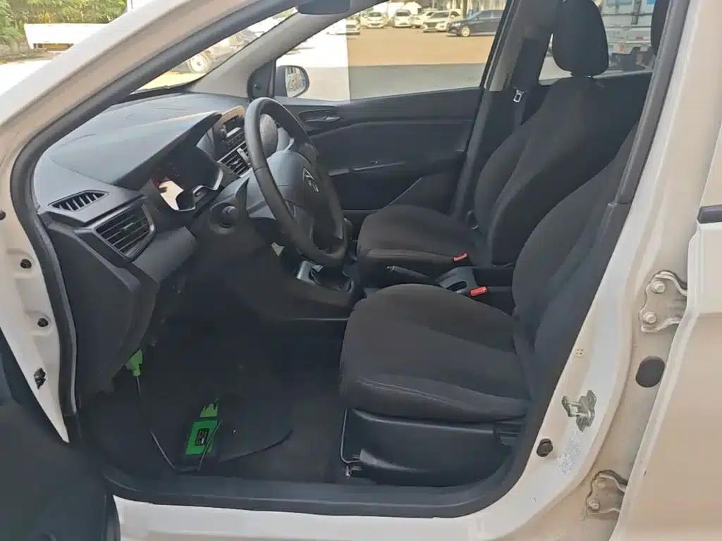 Baojun 310 2020 1.2L Manual Value Edition — миниатюра 15