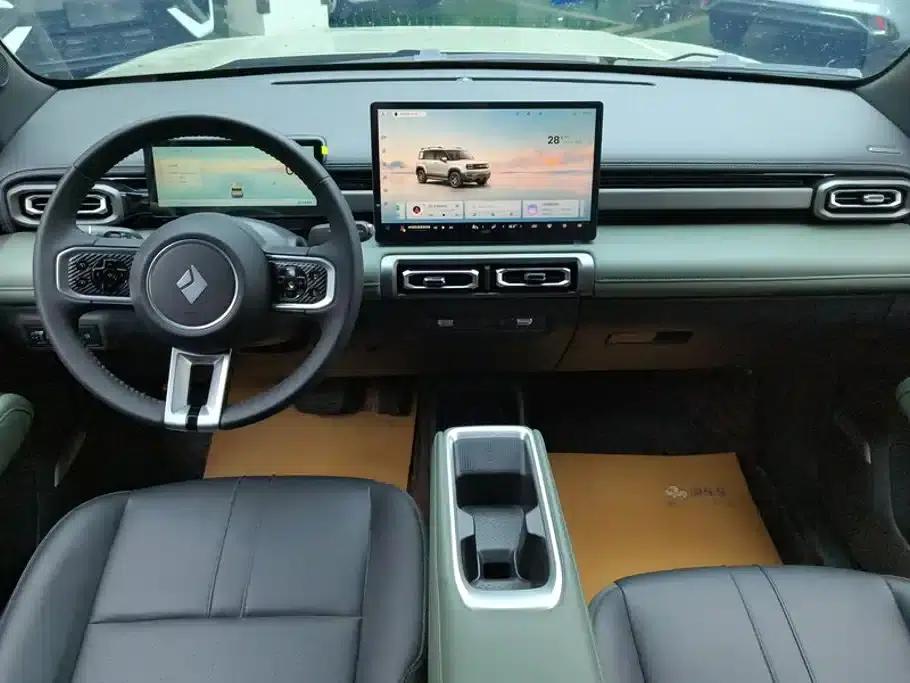 Baojun Yueye Plus 2026 Model 301km Flagship Edition — миниатюра 12