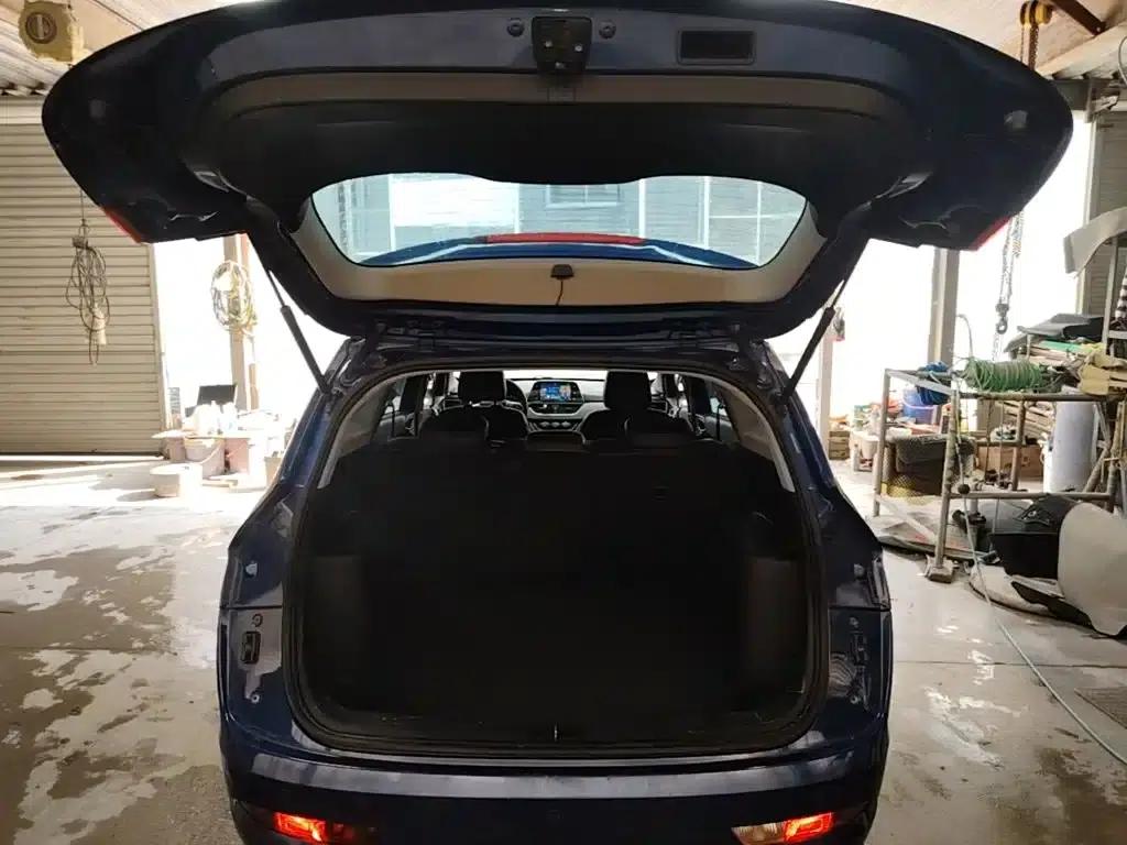 Baojun 310W 2018 1.5L Automatic Fashion Model (National VI Emission Standard) — миниатюра 19