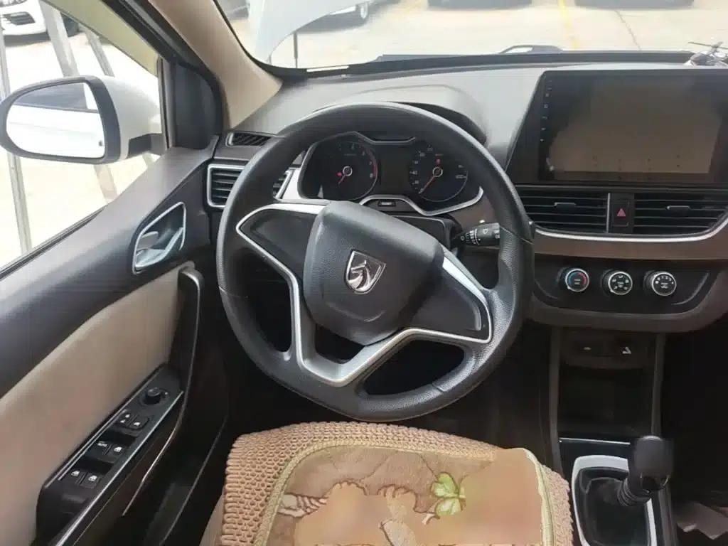 Baojun 310W 2017 1.5L Manual Comfort Model (National V Emission Standard) — миниатюра 11