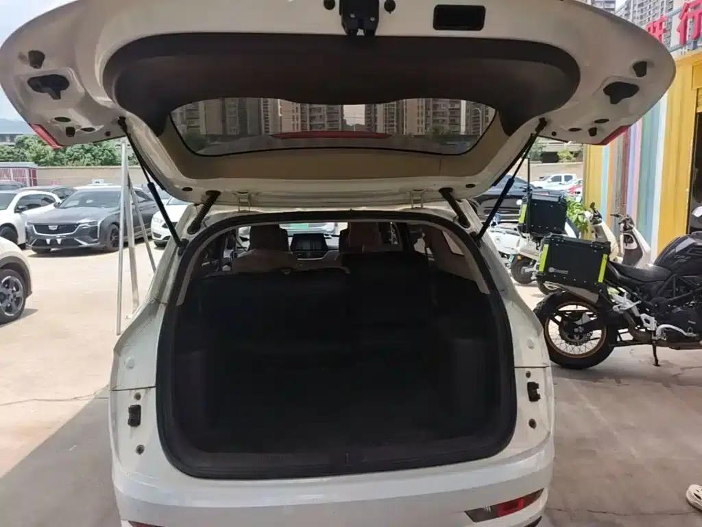 Baojun 310W 2017 1.5L Manual Comfort Model (National V Emission Standard) — миниатюра 19