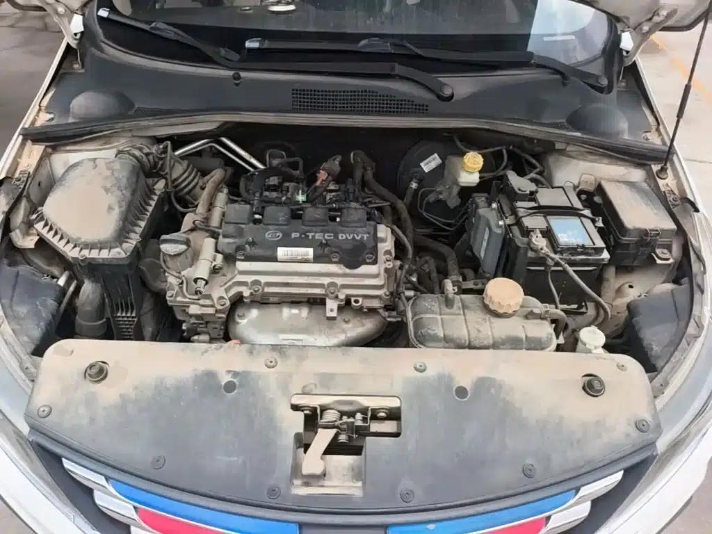 Baojun 310W 2017 1.5L Manual Comfort Model (National V Emission Standard) — миниатюра 20