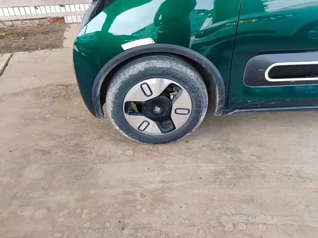 Baojun KiWi EV 2022 Designer Lite Edition Ternary Lithium Lithium — миниатюра 23