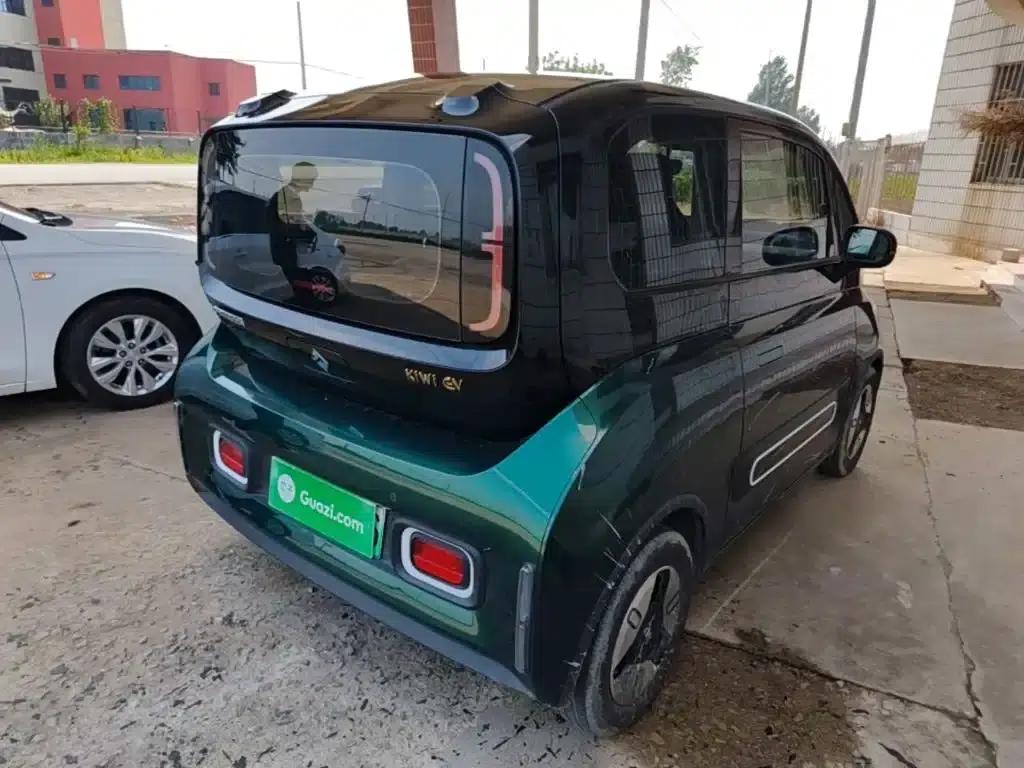 Baojun KiWi EV 2022 Designer Lite Edition Ternary Lithium Lithium — миниатюра 7