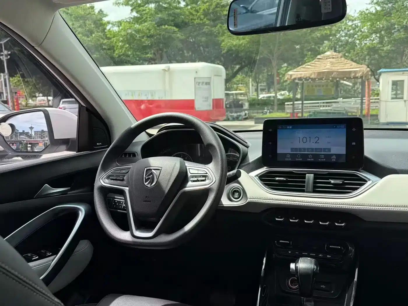 Baojun 530 2019 1.5T CVT Luxury Edition (National V Emission Standard) — миниатюра 4