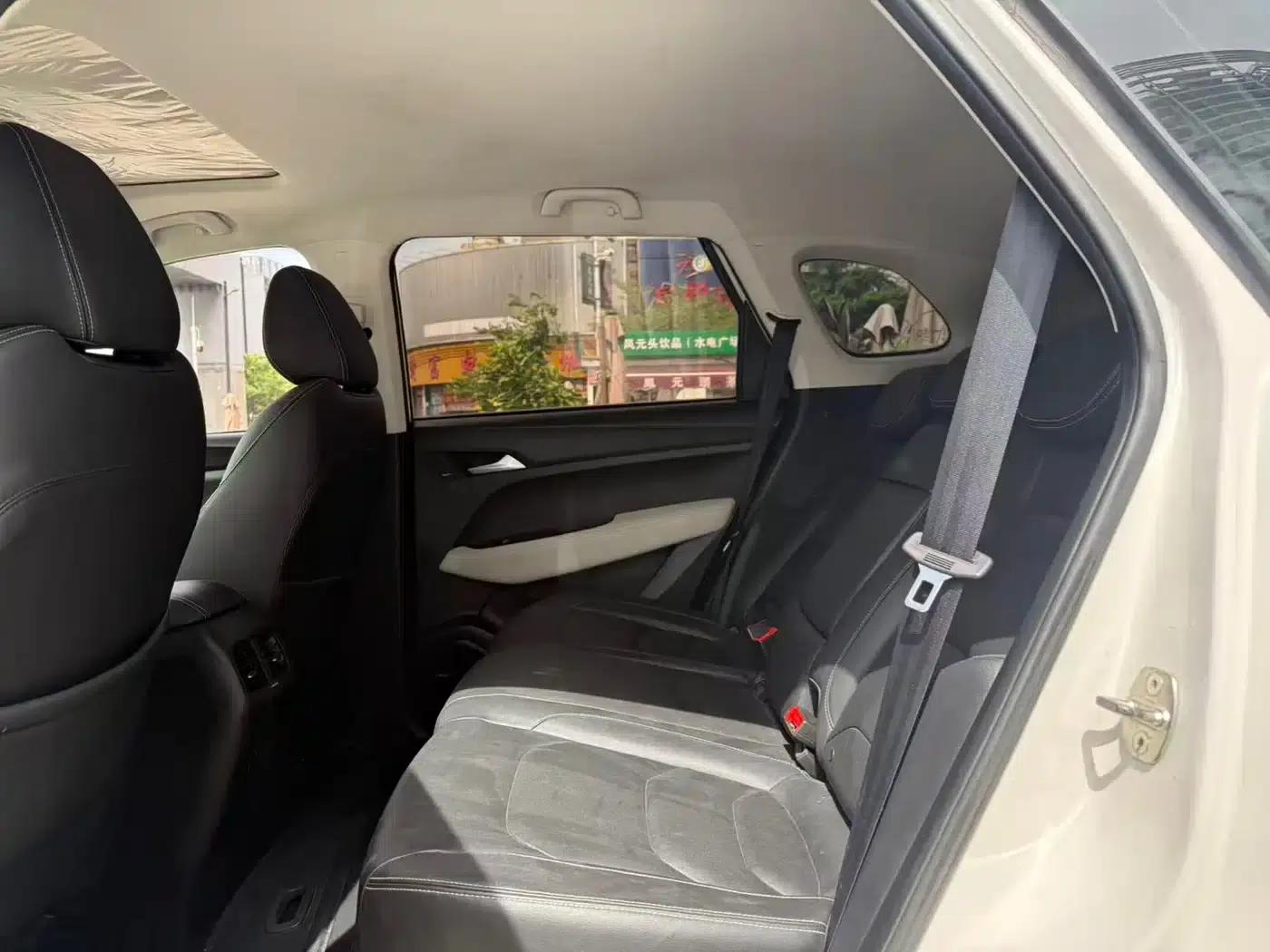 Baojun 530 2019 1.5T CVT Luxury Edition (National V Emission Standard) — миниатюра 6