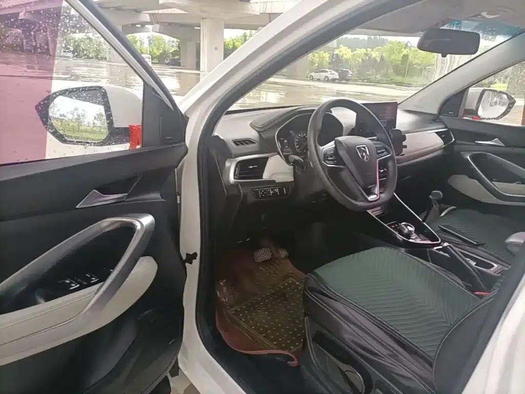 Baojun 530 2018 1.8L Automatic Deluxe Edition (National V Emission Standard) — миниатюра 16