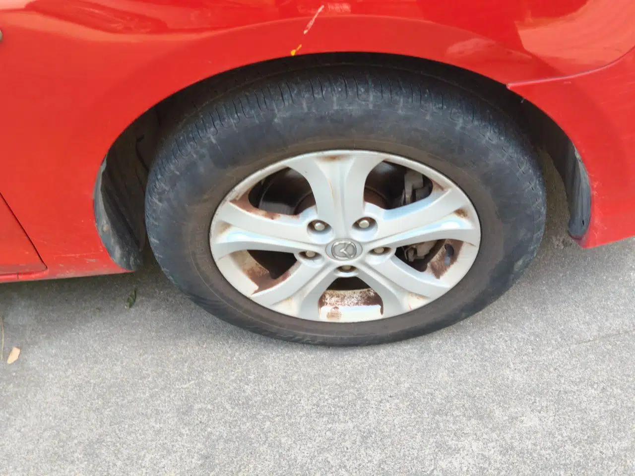 Mazda 3 2012 1.6L Manual Classic Standard Edition — миниатюра 8