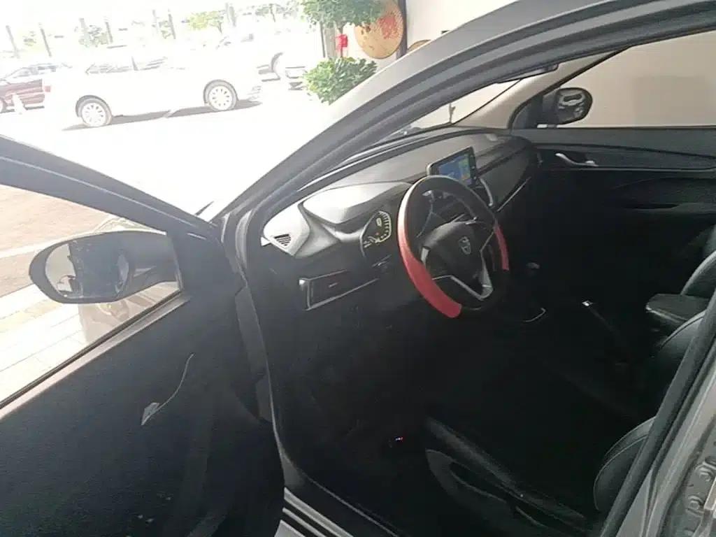 Baojun 360 2019 1.5L Manual Elite (National VI Emission Standard) — миниатюра 16