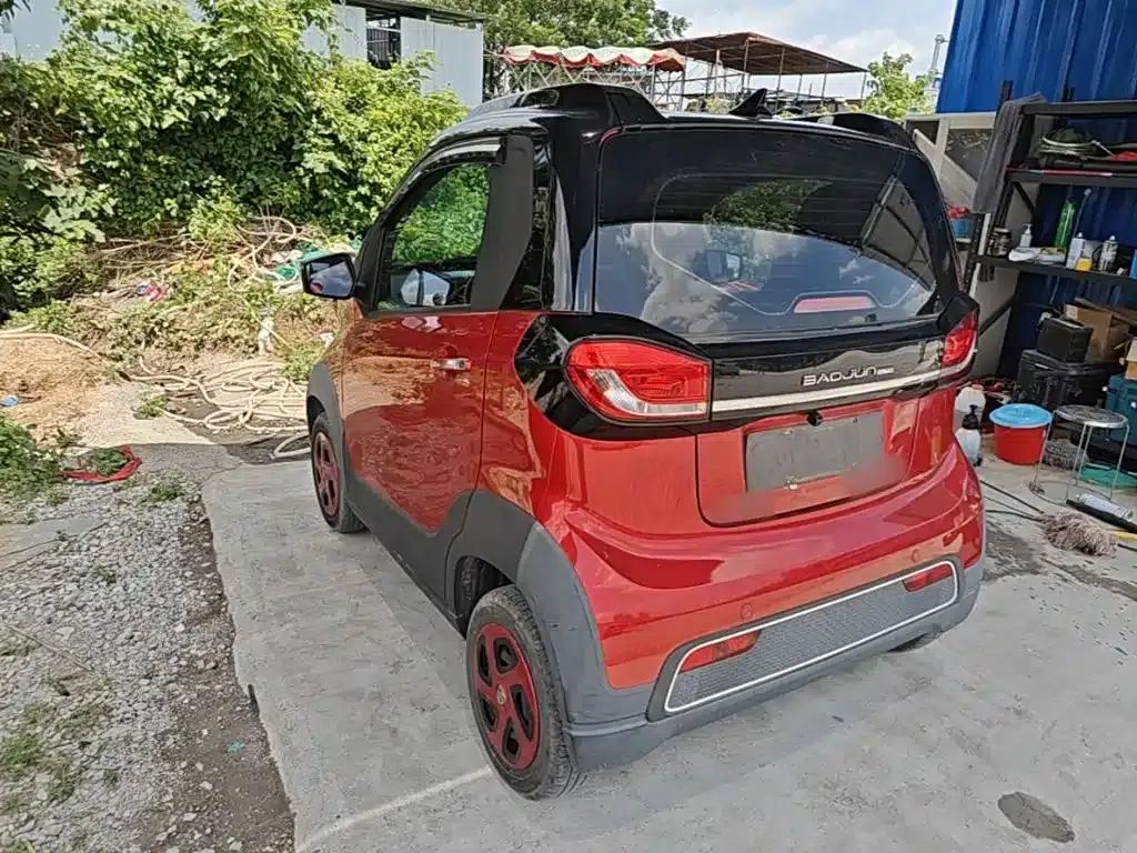 Baojun E100 2020 Model 305KM Smart Edition — миниатюра 23