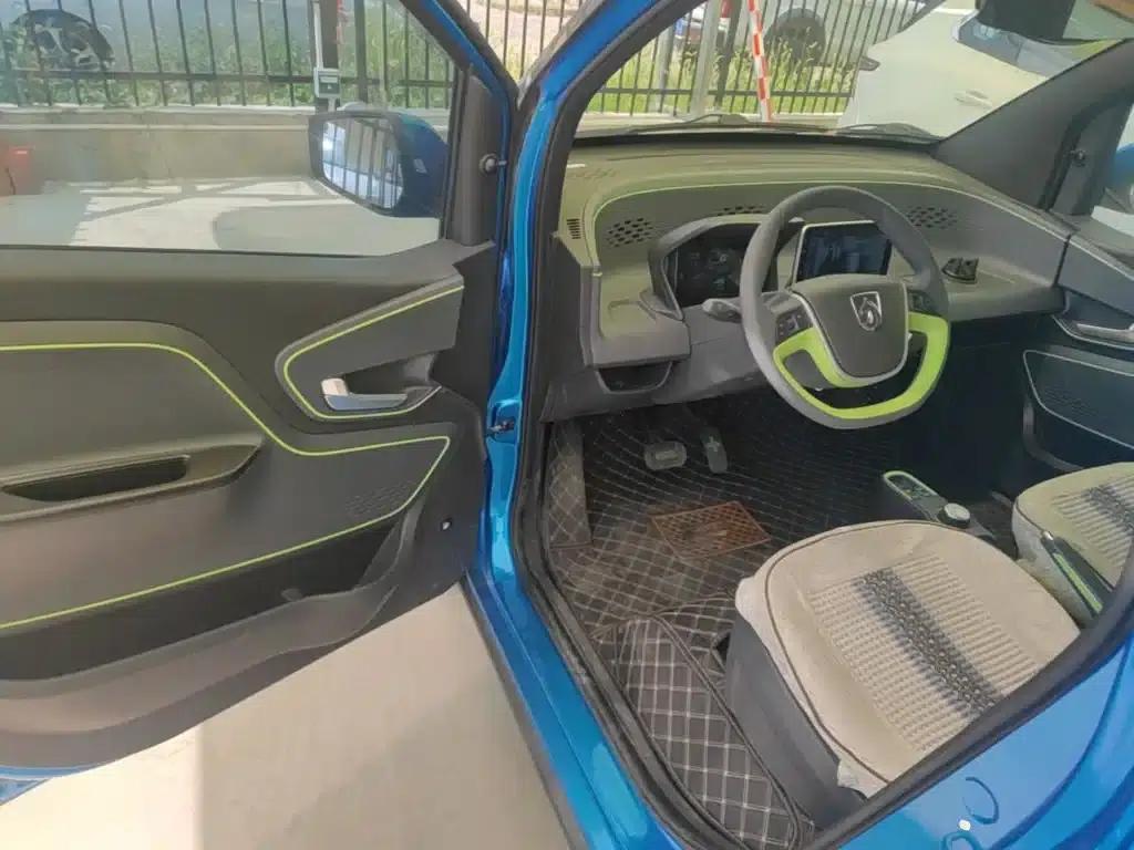 Baojun E100 2019 Model 250KM Smart Edition — миниатюра 16