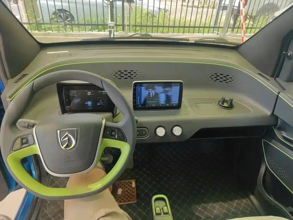 Baojun E100 2019 Model 250KM Smart Edition — миниатюра 10