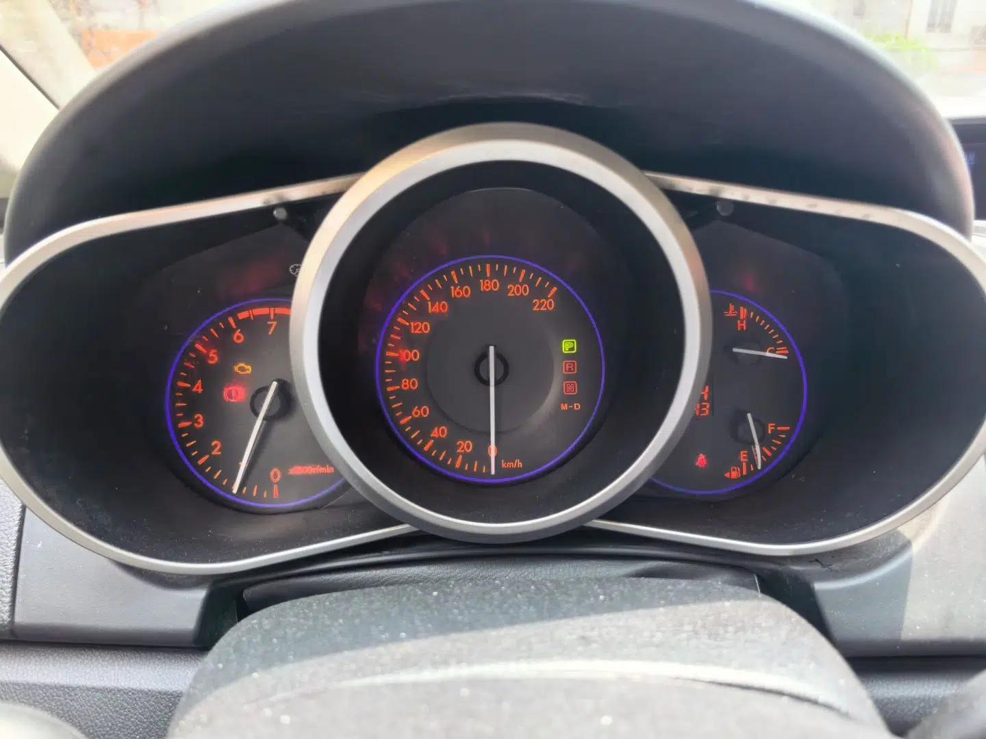 Mazda CX-7 2011 2.5L Luxury Edition — миниатюра 11