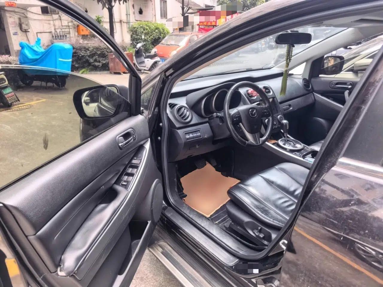 Mazda CX-7 2011 2.5L Luxury Edition — миниатюра 16