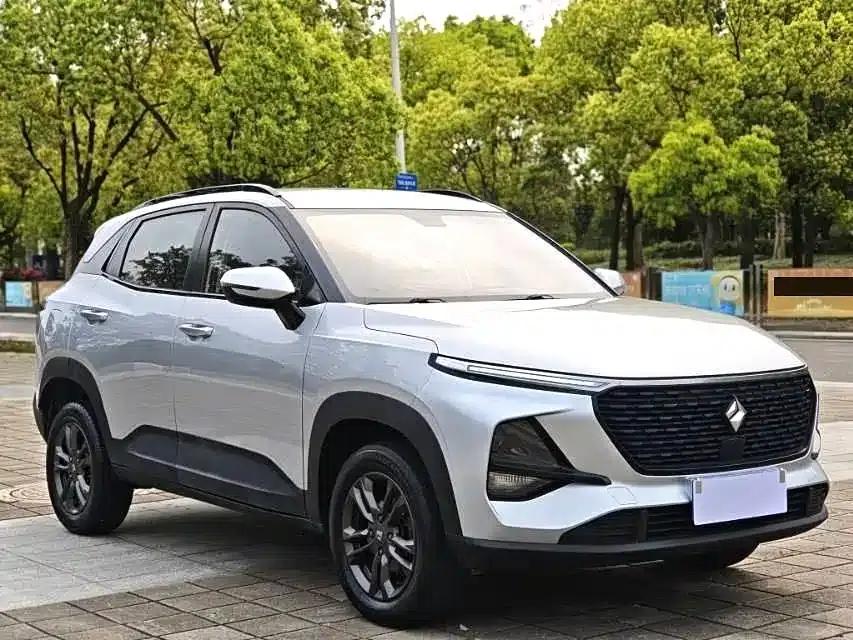 Baojun RS-3 2020 1.5L CVT 24-Hour Online Elite Edition — миниатюра 3