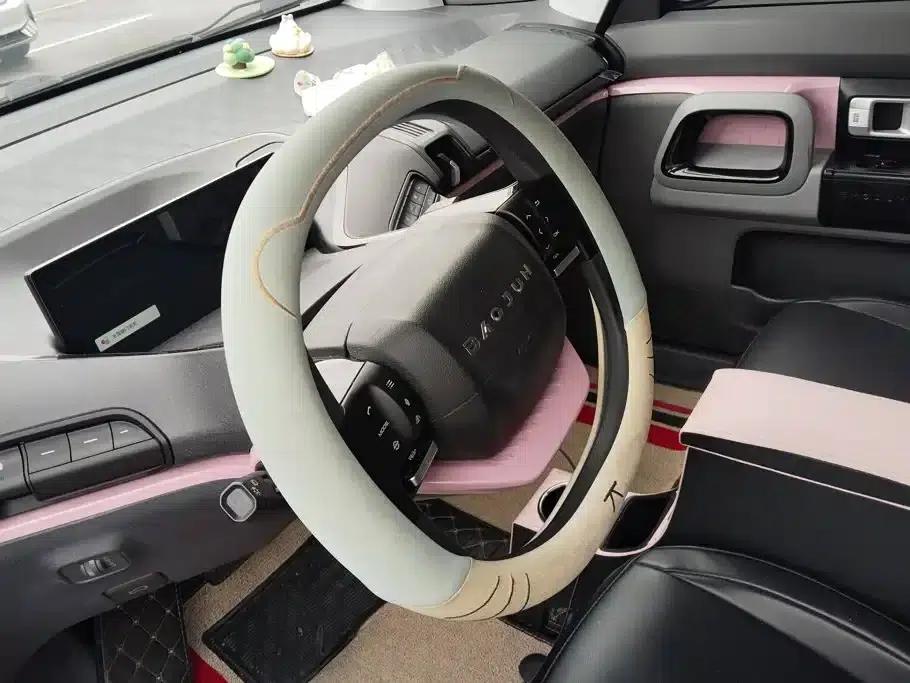 Baojun E300 2020 Plus Interstellar Intelligent Driving Edition — миниатюра 15