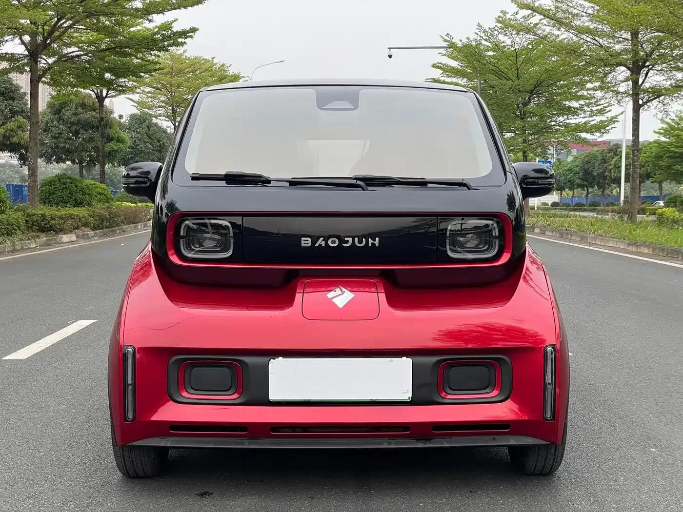 Baojun E300 2020 Plus Interstellar Smart Edition — миниатюра 2