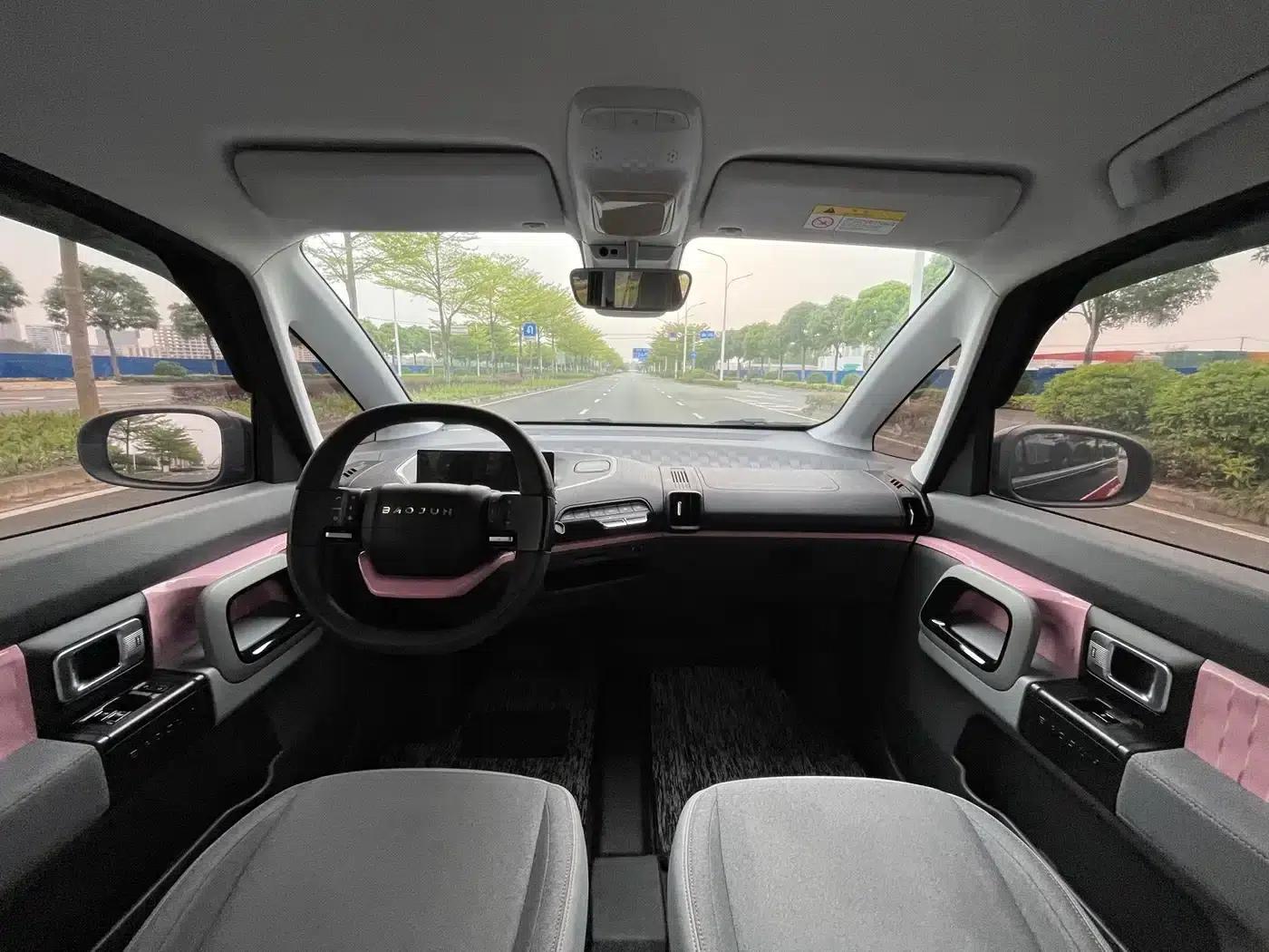Baojun E300 2020 Plus Interstellar Smart Edition — миниатюра 12