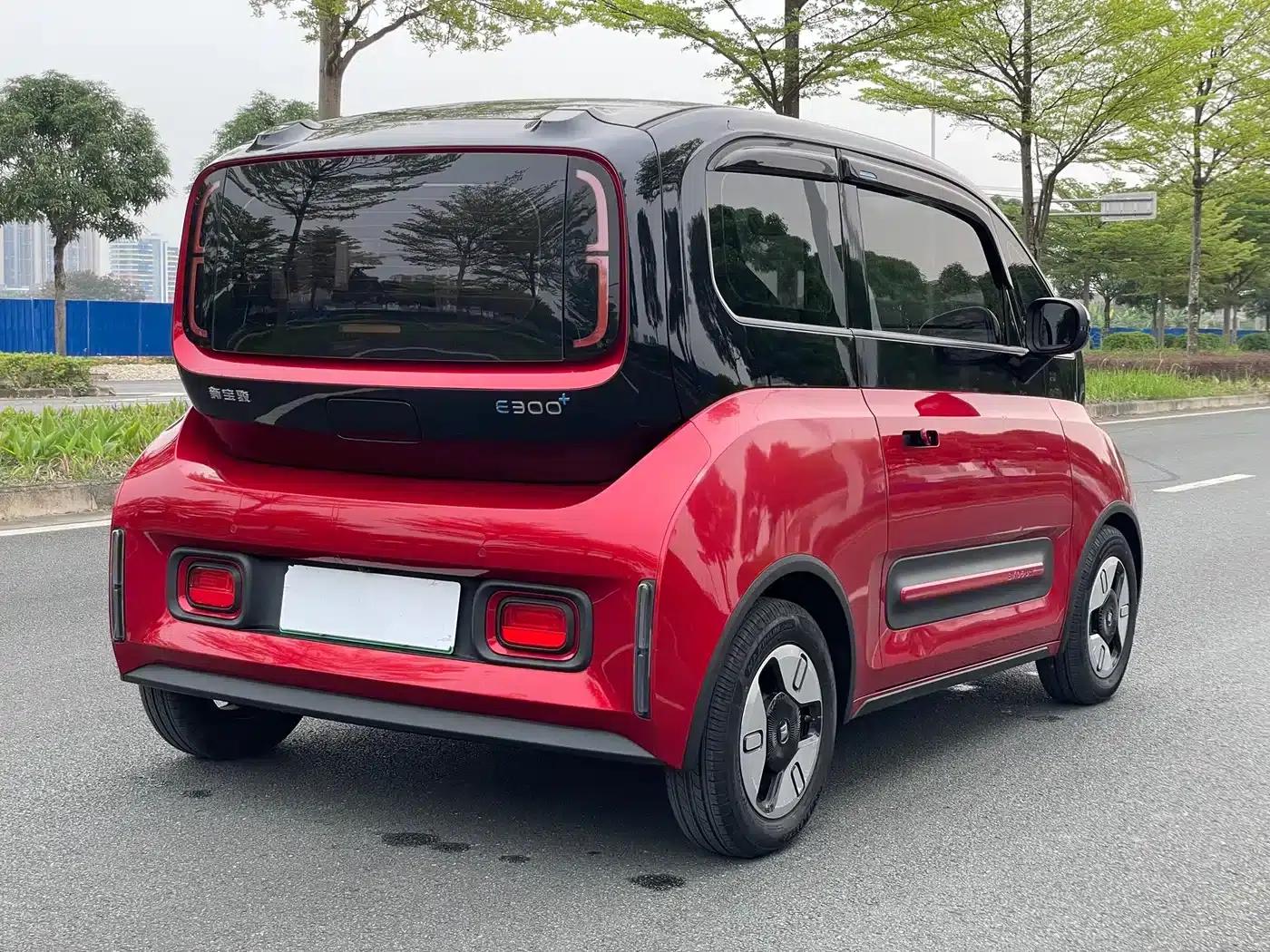 Baojun E300 2020 Plus Interstellar Smart Edition — миниатюра 5