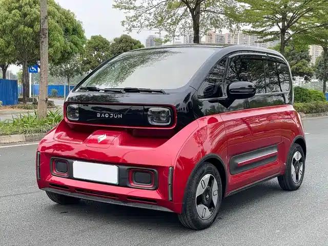 Baojun E300 2020 Plus Interstellar Smart Edition