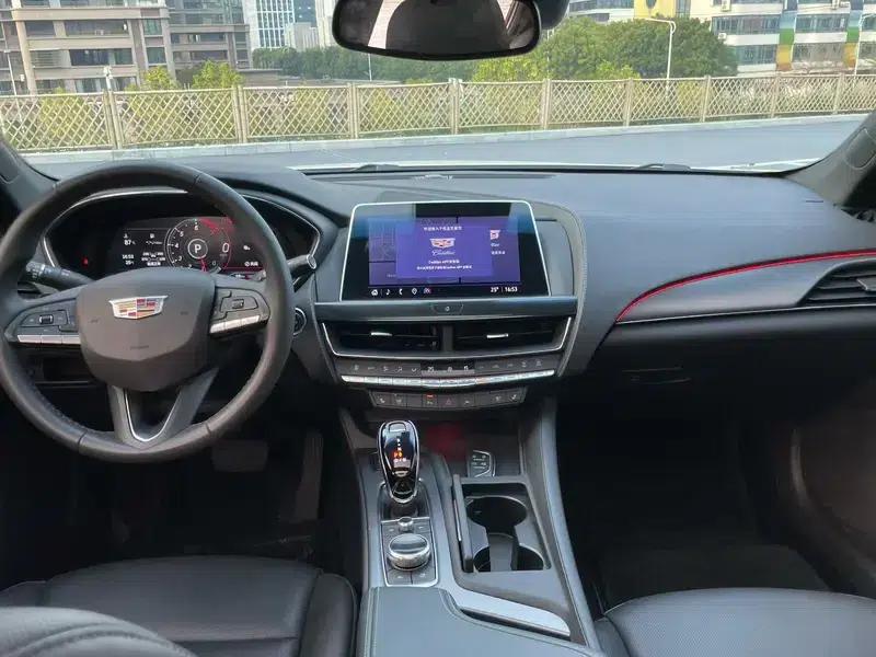 2022 Cadillac CT5 28T Luxury — миниатюра 8