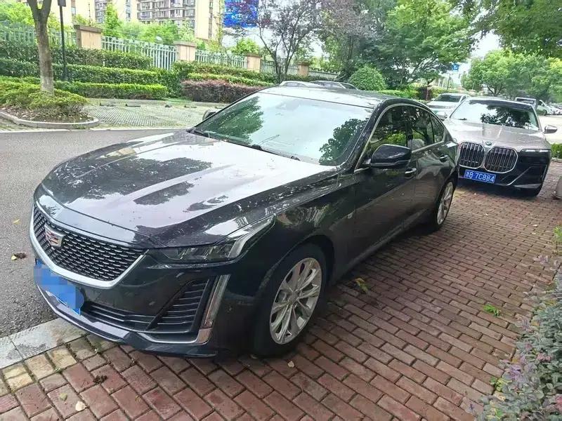 2022 Cadillac CT5 28T Luxury — миниатюра 1
